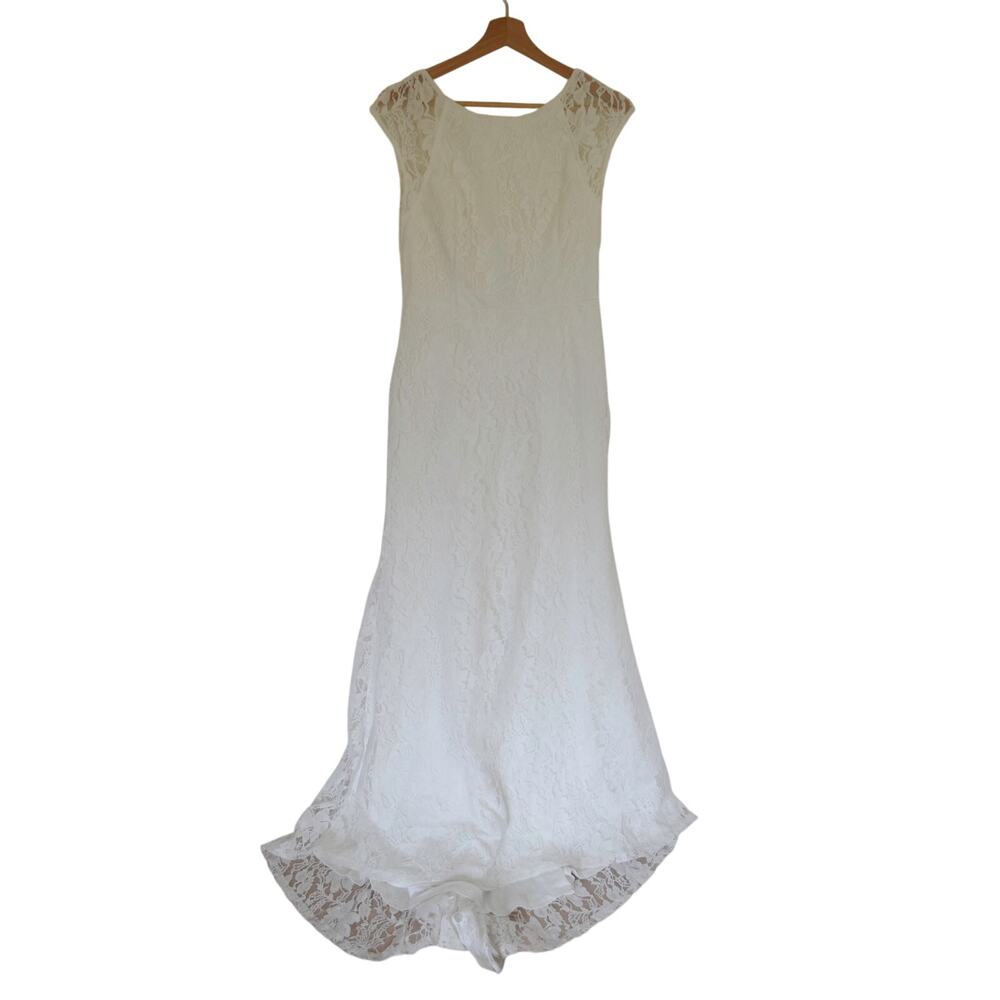 Lulus Lace Cap Sleeve Wedding Dress Crew Neck Scoop Back Size Medium